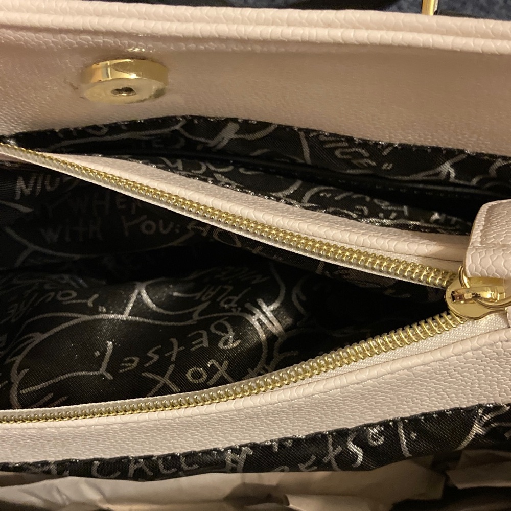 Betsey Johnson NEW Large Black & White Floral Stripe Tote Hard to Find! RaRe! - Picture 10 of 12